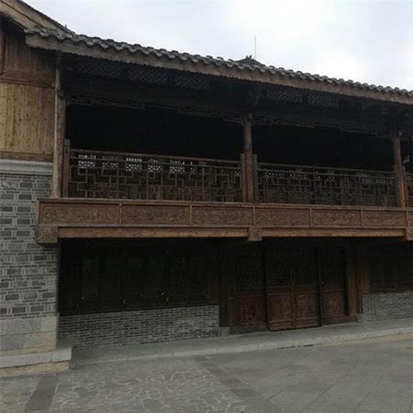 阿坝藏族羌族自治州民俗展览馆